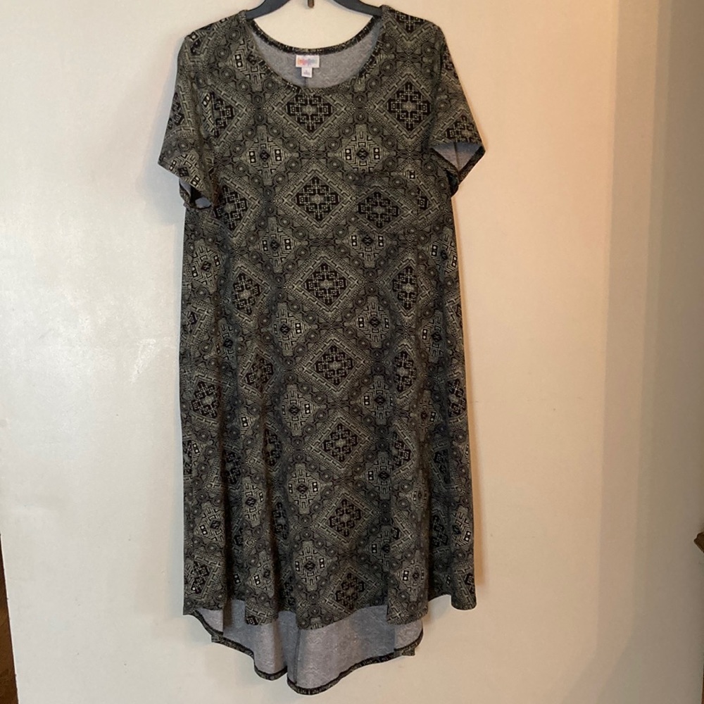 LulaRoe Carly High Low Dress Women’s Size Large
